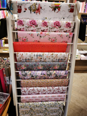 Geschenkpapier im Lesegenuss Irmgard Rosenbichler